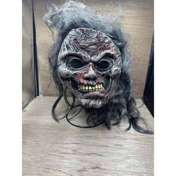 Scary Halloween Mask - Picture 1 of 3